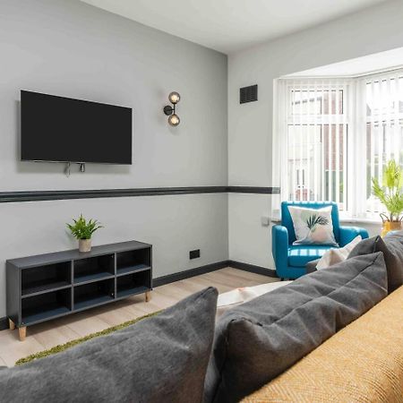 הוילה ליברפול 3-Bed Scouse House Near Anfield & Goodison מראה חיצוני תמונה